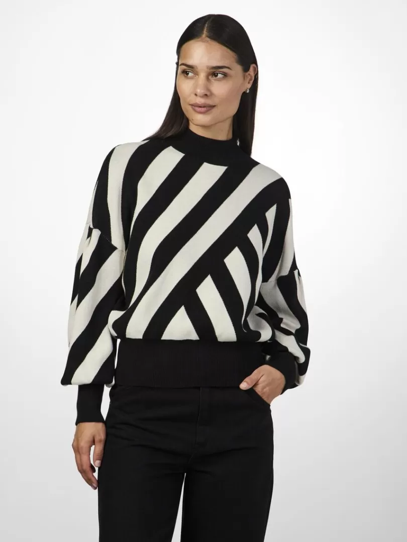 Knitwear>Yas FONNY KNITTED PULLOVER Black
