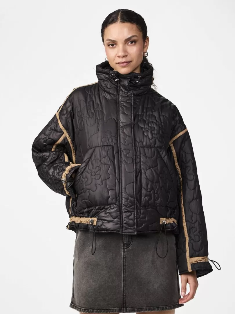 Outerwear>Yas KLINA QUILTED JACKET Black