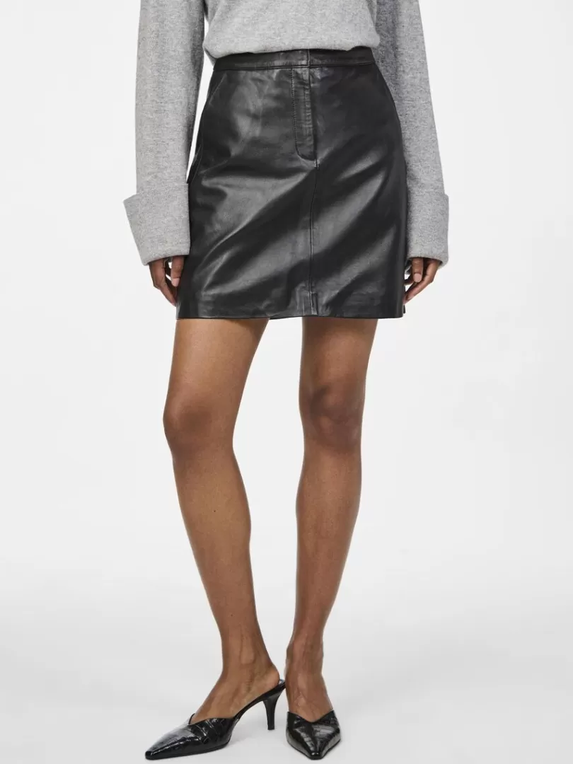 Skirts>Yas LYMA LEATHER MINI SKIRT Black