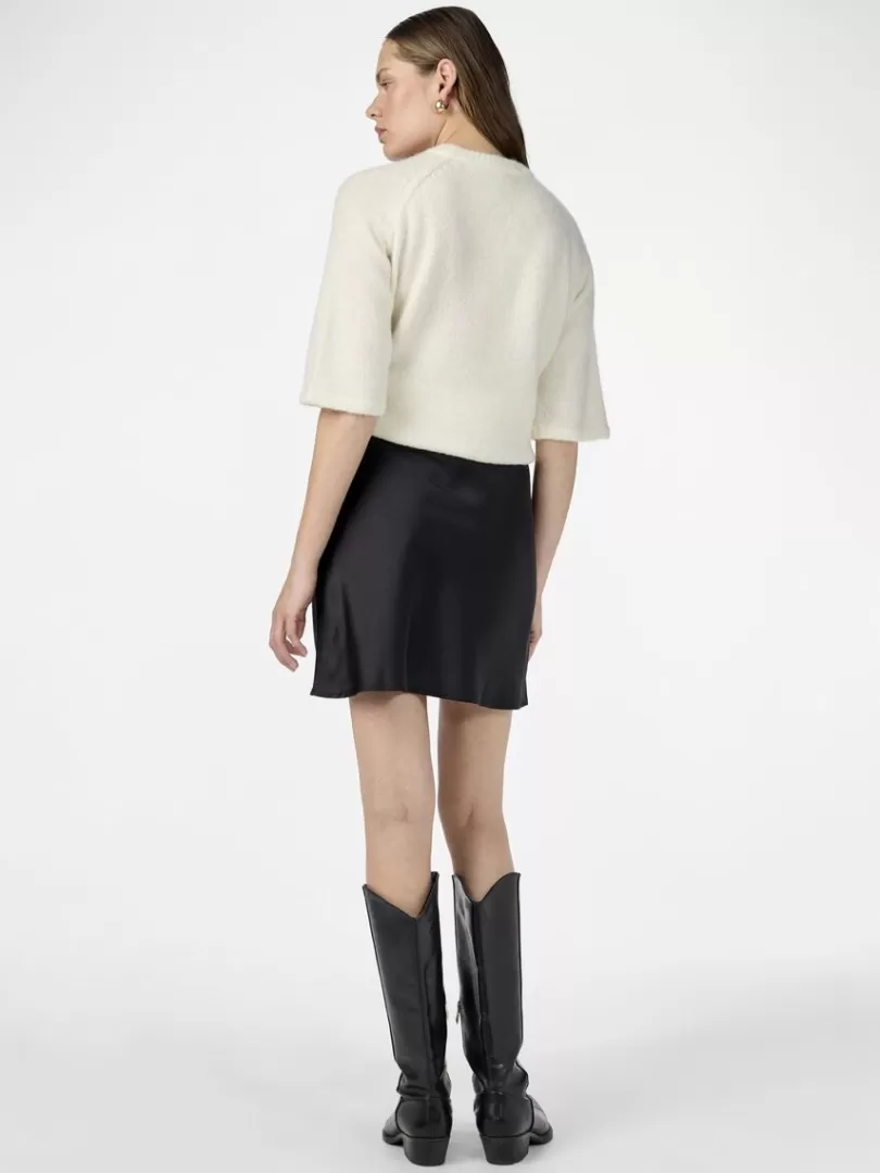 Skirts>Yas PELLA MINI SKIRT Black